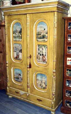 relooking armoire,,armoire d&eacute;cor&eacute;es sur commande, armoires recycl&eacute;es, armoires relook&eacute;es ,decor sur meuble, peinture d&eacute;corative mobilier